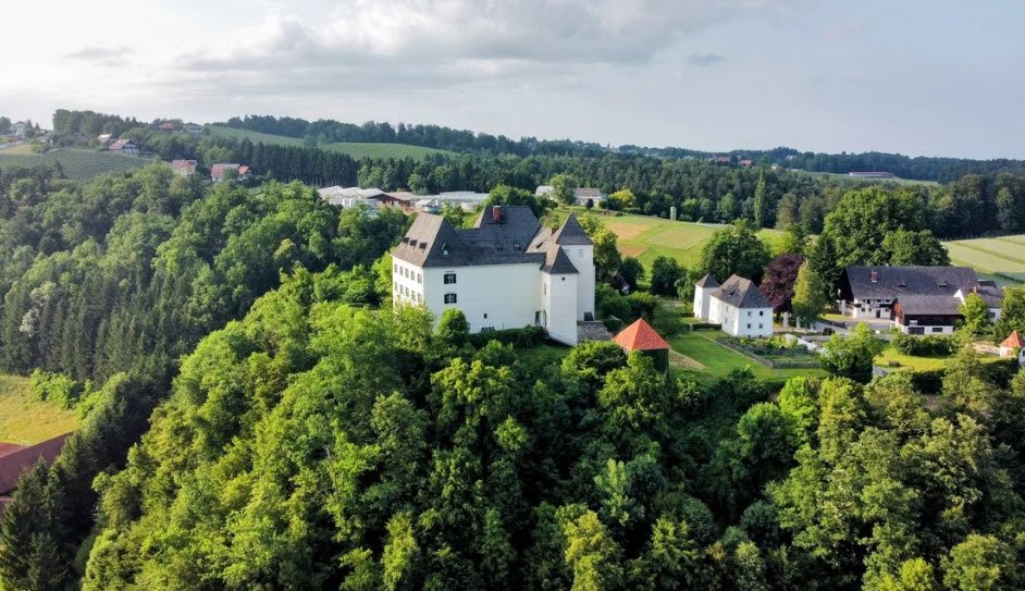 Schloss Burgstall, Wies, Austria